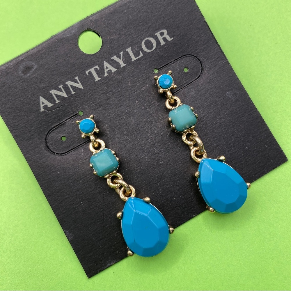 ANN TAYLOR Blue Stone Dangle Drop Post Earrings